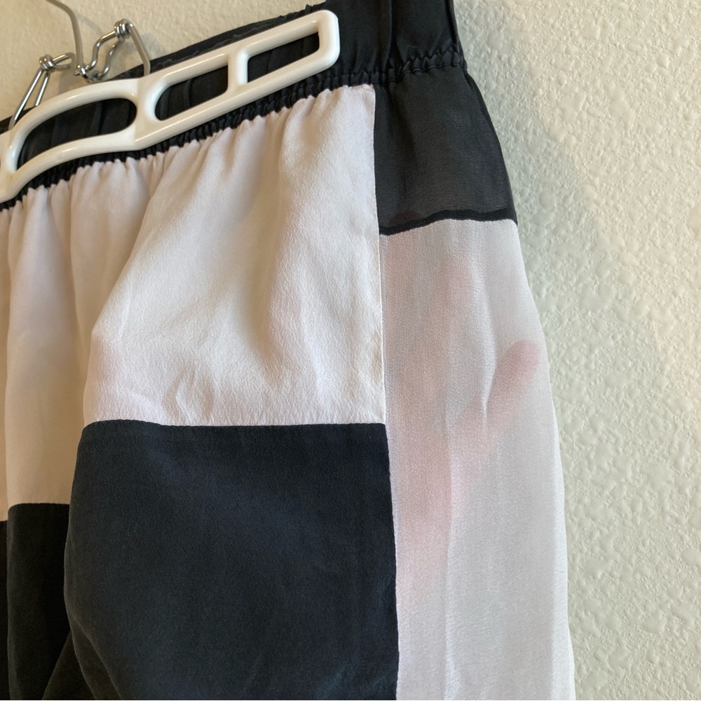 DKNY Black White Silk Layered Skirt Size M Sheer Panel Mini - Picture 6 of 10